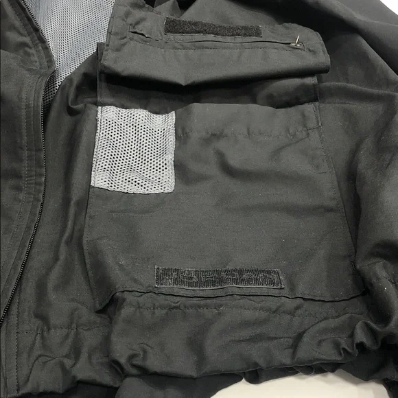 ⛹️♂️Jordan Men's Black Windbreaker Jacket - Picture 12 of 14